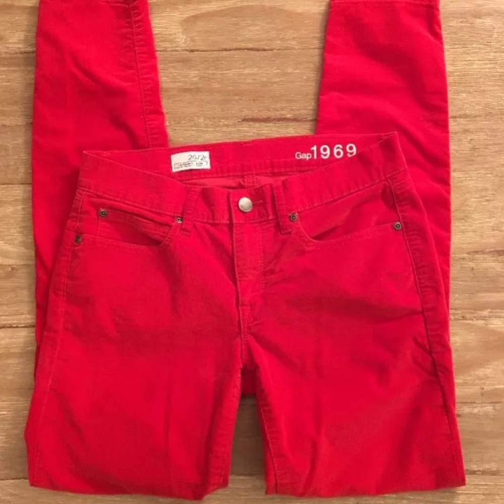 Gap red corded pants 26R